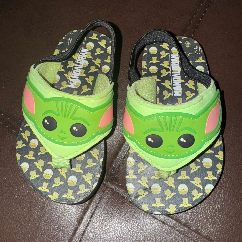 Star Wars Green and Pink Sandals with Baby Yoda Design